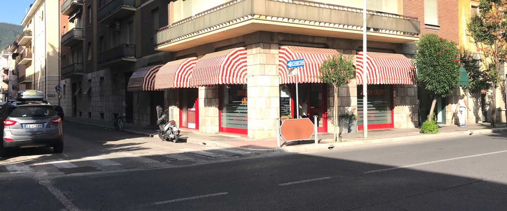 Mangiare hamburger a Terni - Dell’Orologio Tavola Calda Ternana